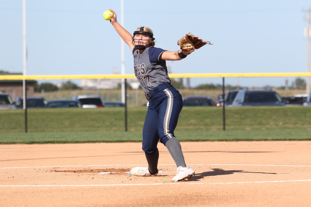 York vs. Adams Central softball 2.jpg